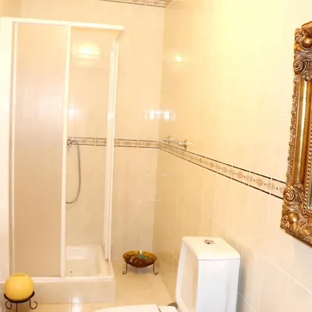 House With 4 Bedrooms In With Wonderful City View Furnished Terrace And Wifi 3 Km From The Beach Ponta Delgada