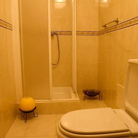 Semesterbostad House With 4 Bedrooms In With Wonderful City View Furnished Terrace And Wifi 3 Km From The Beach *